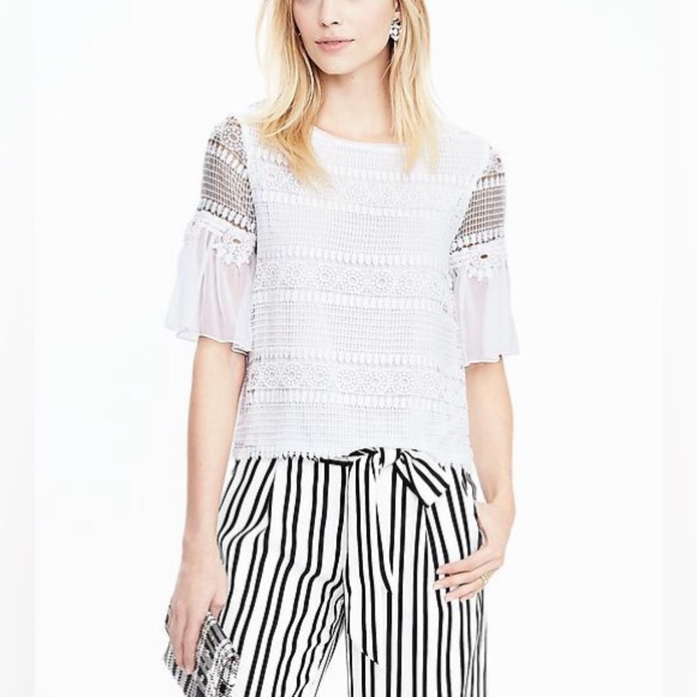 Banana Republic Lace Top Shirt flounce short 3/4  sleeves EUC size S